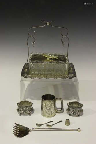 An Edwardian silver christening mug, engraved with foliate decoration, Birmingham 1902 by Hilliard &