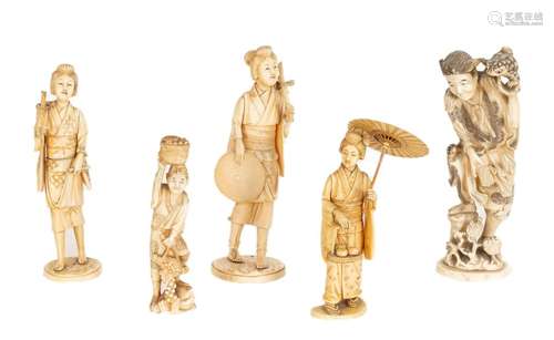 Japan, Meiji period (1868-1912) Setof five carved ivory okimono representing three young women, an old man and a wise man with toadsSignedH: from 15 to 21 cm(accident and restoration)