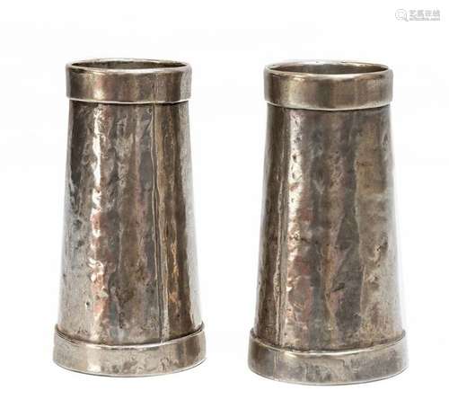 India, 19th centuryPair of assembled and hammeredsilver cuff bracelets 15.5 x 8.2 cm