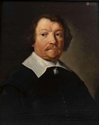 Dutch school (Haarlem) ca. 1660Portrait of a gentleman with a white collarOil on oak panel61.5 x 50.5 cm(lifts, flaking, traces of old restorations on the back)