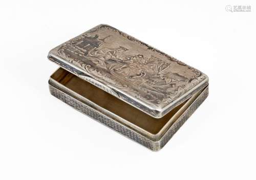 Snuffbox in silver 84 zolotniks partially nielloed and gilded Decorated with a royal procession and a castle MoscowSeals Dated 1845 8 x 1,5 x 5,3 cmTotal weight: +/- 108,6 grs