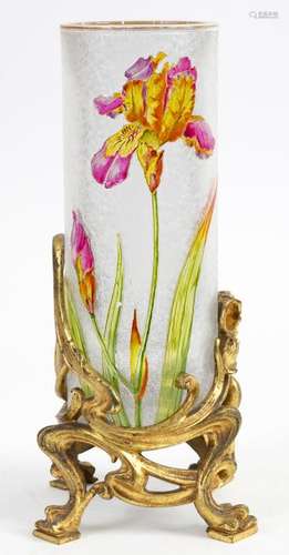 Attributed to MONTJOYE Art nouveau style scroll vase in multilayered acid-etched glass, decorated with polychrome enamelled irises on a colourlessvermiculated background Quadripod frame in chiselled and gilded bonze, also decorated with an irisflower French work, circa 1900-1910 Total height: 30 cm(grit)