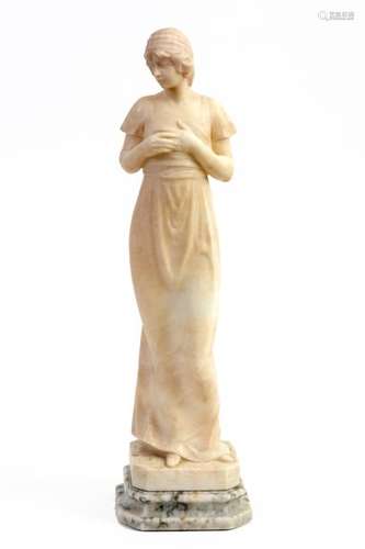 Elegant Italianschool in long dress SculptedalabasterAround 1900-1920H: 56 cm (grey and white veined marble base included)(chips on the base)