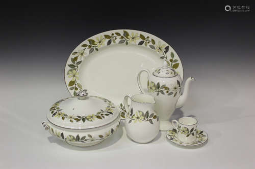 A Wedgwood Beaconsfield pattern part service, including an oval platter, three tureens and one