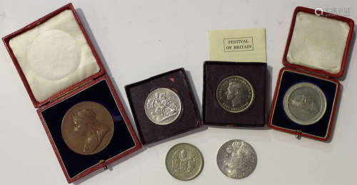 A Victoria Diamond Jubilee bronze medallion 1837-1897, cased, a white metal medallion 1899, detailed