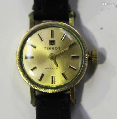 A Tissot Stylist 9ct gold circular cased lady's wristwatch, the signed jewelled movement numbered '