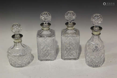 A pair of silver mounted square cut glass decanters and stoppers, Birmingham 1994 by Mappin &