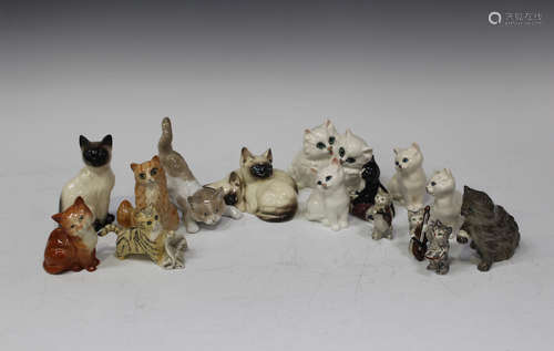 Fifteen assorted cat models, including a Lladro Scaredy Cat, No. 5091, Beswick Persian Kittens,