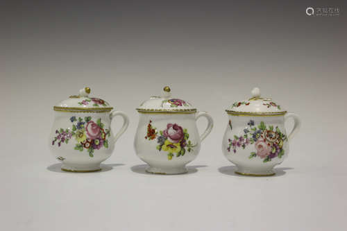 Three La Courtille (Paris) porcelain baluster shaped custard cups and covers, circa 1790, polychrome