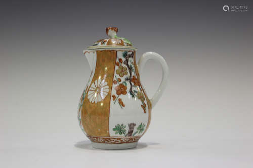 A Worcester Scarlet Japan pattern sparrow beak jug and cover, circa 1770, the cover with floral