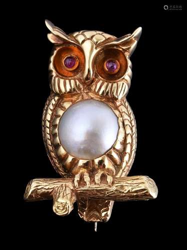 An 18 carat gold mabé pearl and ruby owl brooch