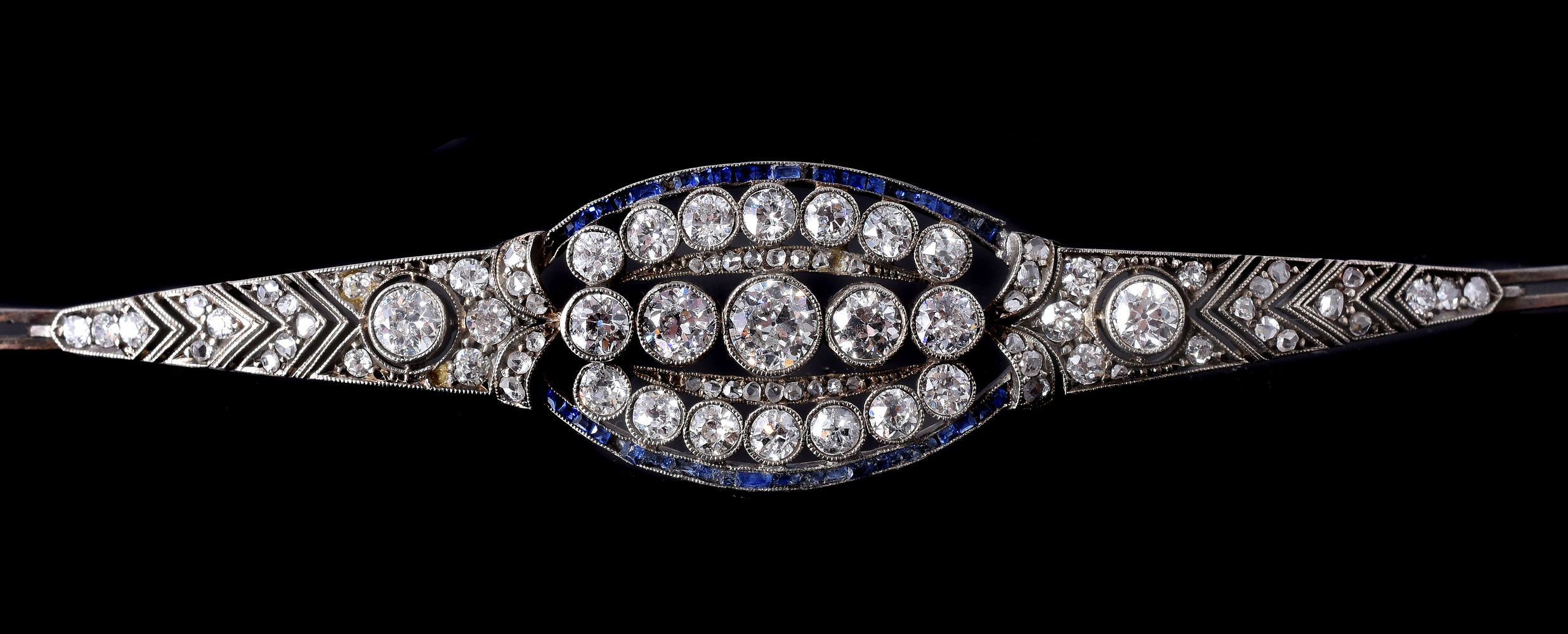 An Early 20th Century Diamond And Sapphire Bracelet Deal Price Picture   1584098467542 3760324 