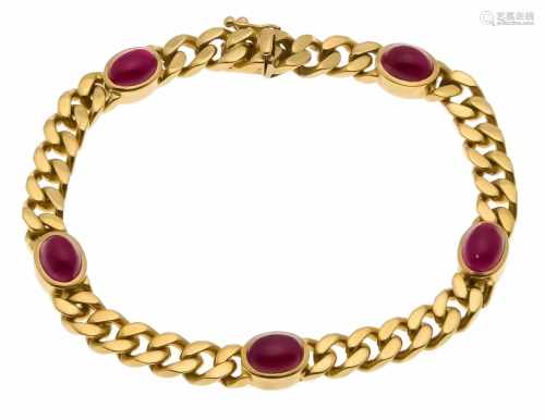 Ruby curb bracelet GG 750/000 with 5 fine oval ruby cabochons 8 x 6 mm, box clasp with SI