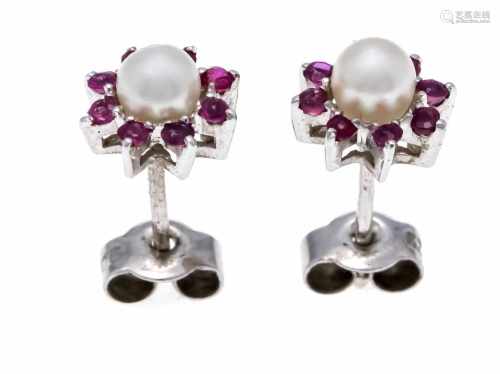 Akoya ruby stud earrings WG 585/000 with 2 white akoya pearls 4.2 mm and 16 round fac.