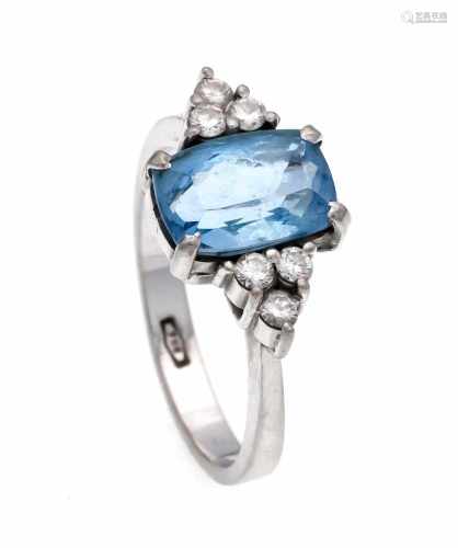 Aquamarine diamond ring WG 750/000 with an antique cut fac. Aquamarine 9.2 x 6.2 mm in