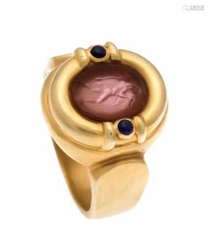 Sapphire gem ring GG 750/000 with an oval gem gem 10.5 x 9 mm and 2 round sapphire