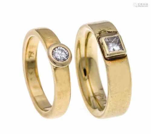 2 diamond rings GG 750/000 with a brilliant-cut diamond 0.12 ct W / VVS-VS, RG 43 and a