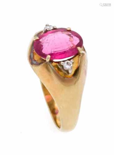 Pincturine brilliant ring GG 585/000 with an oval fac. Pink tourmaline 9.6 x 7 mm in