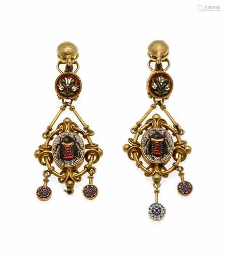 Pietra Dura earrings GG 750/000 around 1900 with high quality mosaic inlay, (2 pendants