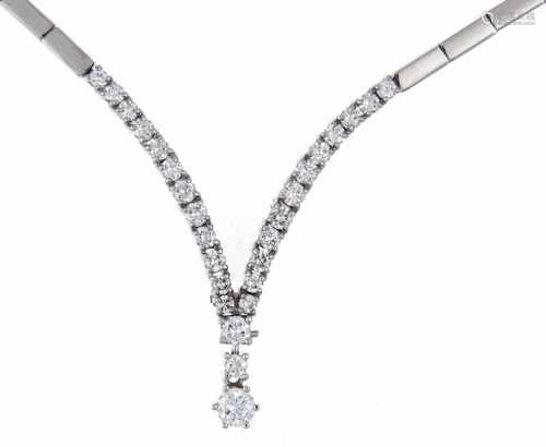 Brilliant necklace WG 750/000 with 27 diamonds, total 1.30 ct TW / VS, box clasp with SI