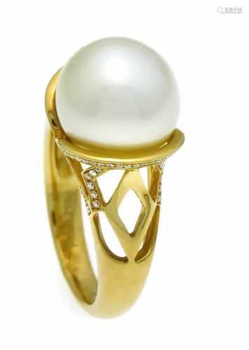 Südsee-Brillant-Ring GG 750/000 with a fine South Sea pearl 12 mm with very little natural