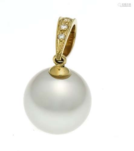 South Sea diamond pendant GG 750/000 with a South Sea pearl 11.2 mm, with very very few