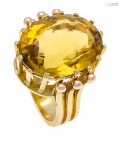 Citrine ring GG 750/000 with an oval fac. Citrine 20 x 16 mm in very good color, ring size
