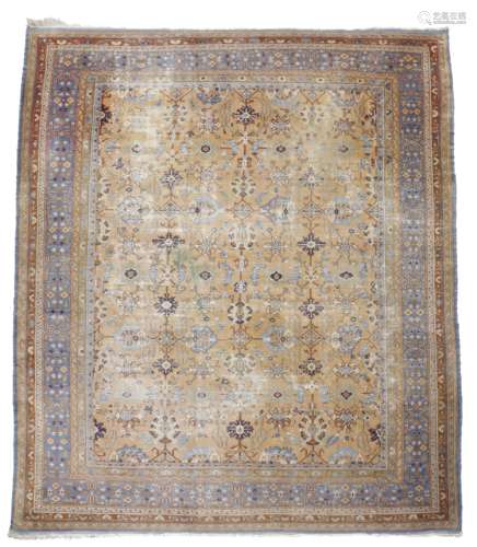 A ZIEGLER CARPET ARAK SULTANABAD, LATE 19TH CENTURY 460 x 370cm