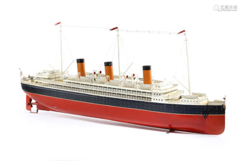 A GERMAN TINPLATE CLOCKWORK MODEL OF AN OCEAN LINER BY BING c.1915-20 the hull, painted red and