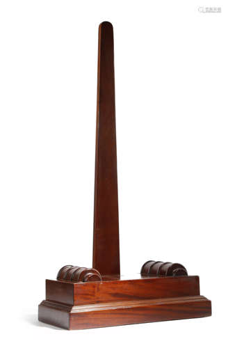 A LARGE MAHOGANY PLATE STAND PROBABLY 19TH CENTURY the weighted stepped box base with split