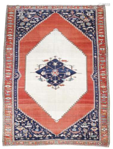 A LARGE SERAPI CARPET NORTH WEST PERSIA, LATE 19TH / EARLY 20TH CENTURY 559 x 346.5cm PROVENANCE