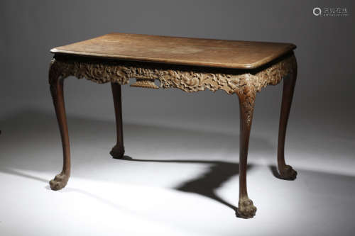 AN IRISH MAHOGANY CENTRE TABLE IN GEORGE II STYLE PROBABLY 19TH CENTURY the top with a moulded