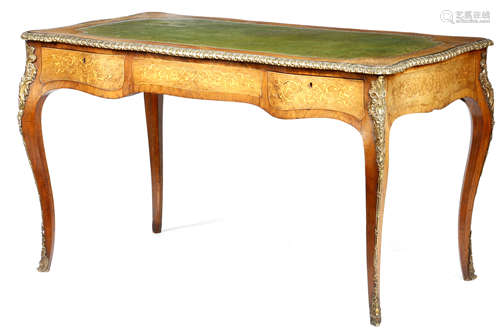 A VICTORIAN WALNUT AND MARQUETRY BUREAU PLAT IN LOUIS XV STYLE c.1870 with gilt brass mounts, the