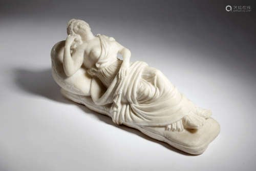 AFTER THE ANTIQUE. AN ITALIAN CARVED ALABASTER GRAND TOUR FIGURE OF THE SLEEPING ARIADNE LATE 19TH