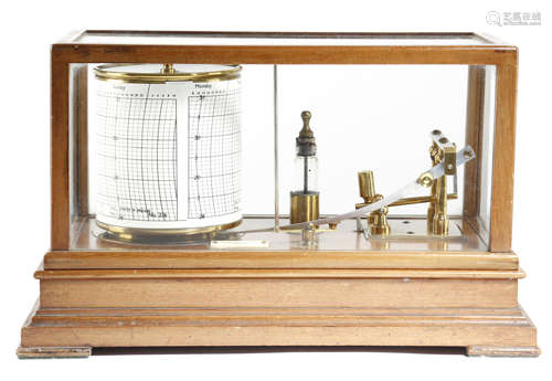 A MAHOGANY BAROGRAPH BY SHORT AND MASON EARLY 20TH CENTURY with a glazed lift-off cover, with an