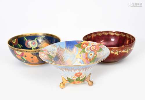 'Floral Comets' a Carlton Ware footed bowl, pattern no.3405, printed and painted in colours and gilt