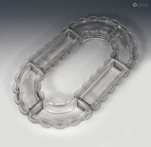 'Festons' no.10-3472 a modern Lalique clear and frosted glass table centrepiece originally