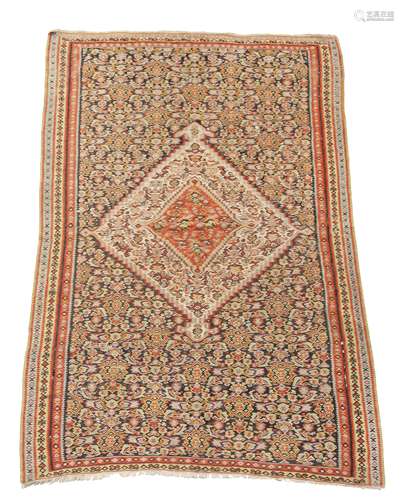 A SENNEH KILIM NORTH WEST PERSIA, LATE 19TH / EARLY 20TH CENTURY 188 x 123cm