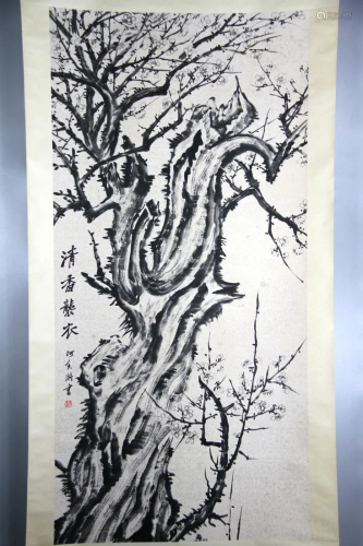 CHINESE INK PAINTING OF PLUM TREE BLOSSOMING