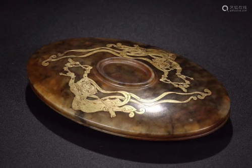 GOLD INLAID 'FAIRY' RUSSET JADE CARVING CASE