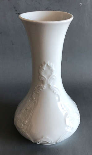 Royal Bavaria KPM Germany Handarbeit white vase