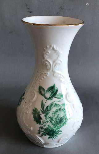 Royal Bavaria KPM Germany Handarbeit 24k gold edge relief green floral white vase