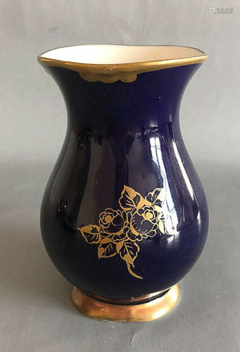 royal Germany Echt Kobalt Handmalerei made in GDR 24k gold edge&pattern  vase
