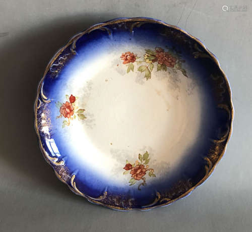 Royal England Wood&son semi porcelain bas hollow floral cobalt blue & white plate