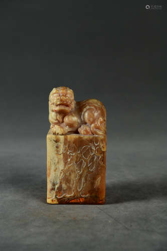 A Chinese Furong Stone Carved Seal
