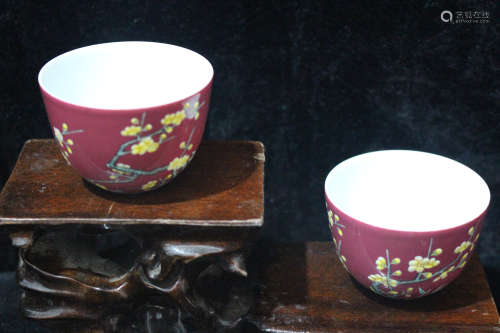 A Pair of Chinese Enamel Porcelain Cups