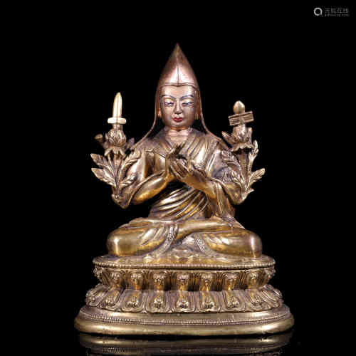 A Chinese Gilt Bronze Buddha Statue of Tsongkhapa