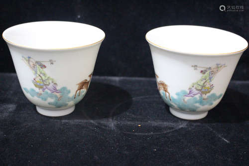 A Pair of Chinese Porcelain Cups