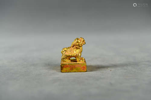 A Chinese Bronze Gilding Seal