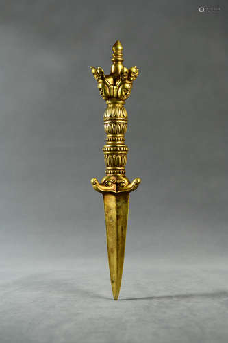 A Chinese Bronze Gilding Vajra Pestle